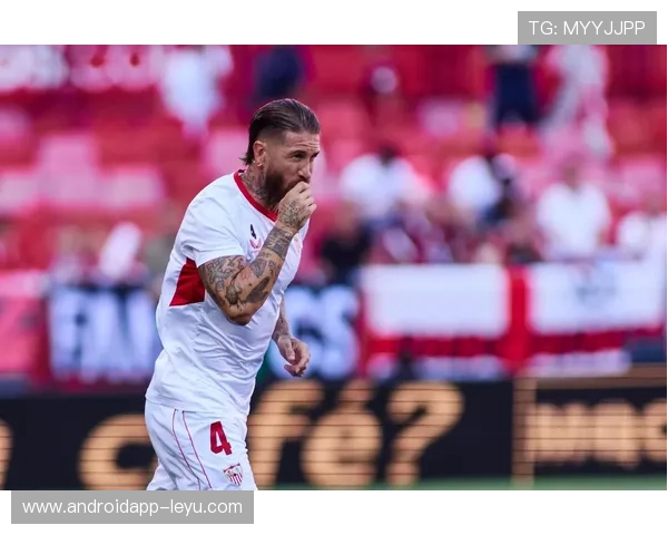 38岁拉莫斯仍是塞维利亚后防核心?7次解围+94%传球成功率诠释传奇 38岁拉莫斯仍是塞维利亚后防核心?7次解围+94%传球成功率诠释传奇